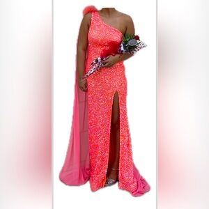 Like new Ashley Lauren dress size 6